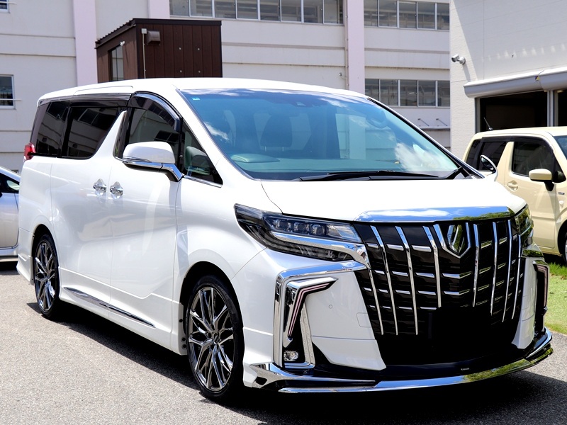 トヨタ　アルファード　ご納車　Ａ様