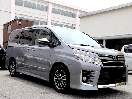 トヨタ　ヴォクシー　ご納車　Ｈ様