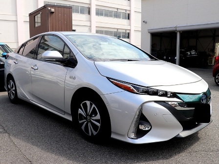 トヨタ　プリウスＰＨＶ　ご納車　Ｙ様