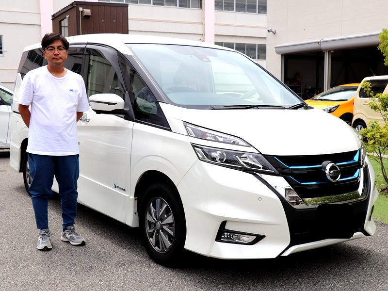 ニッサン　セレナ　ご納車　Ｋ様